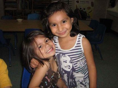 2 girls hugging